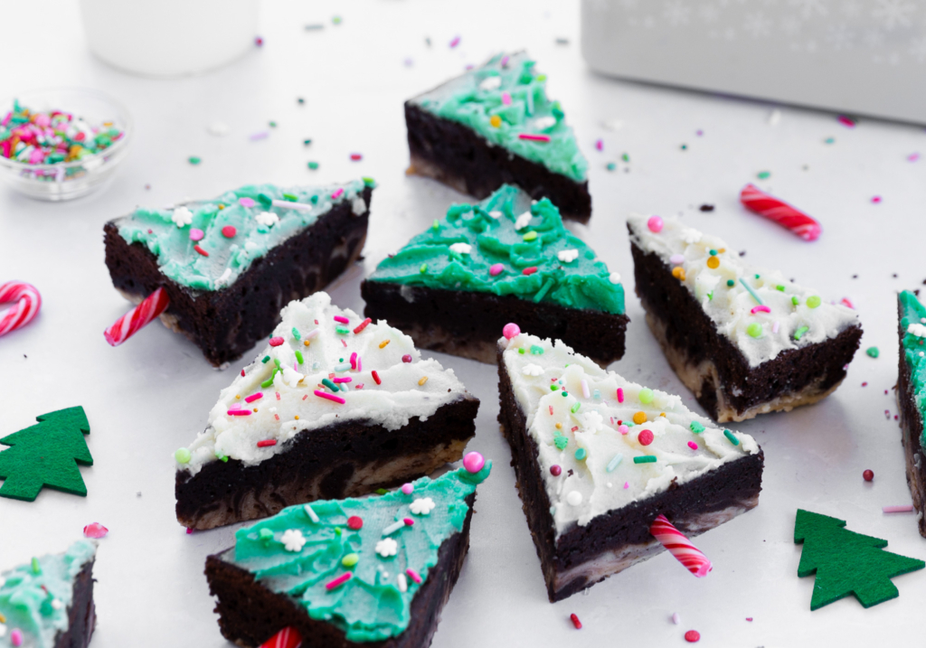 Image of Christmas tree cheesecake brownies.